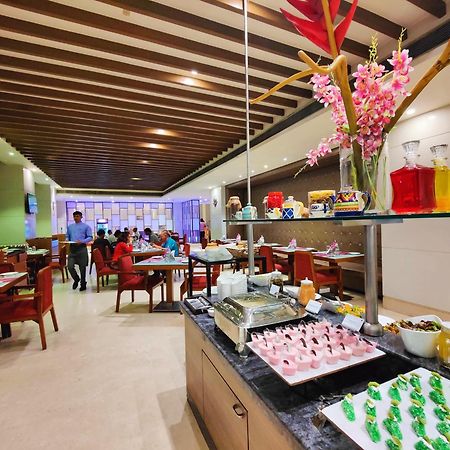 Regenta Central Grand Exotica Pimpri-Chinchwad Luaran gambar