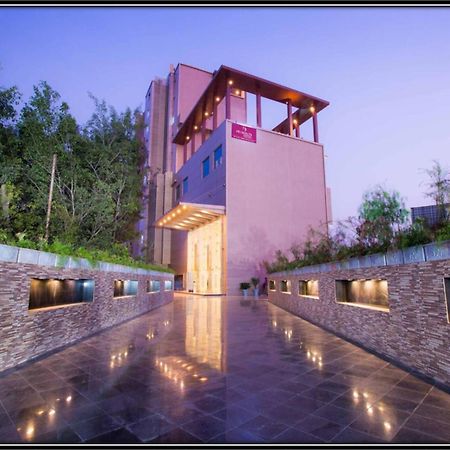 Regenta Central Grand Exotica Pimpri-Chinchwad Luaran gambar