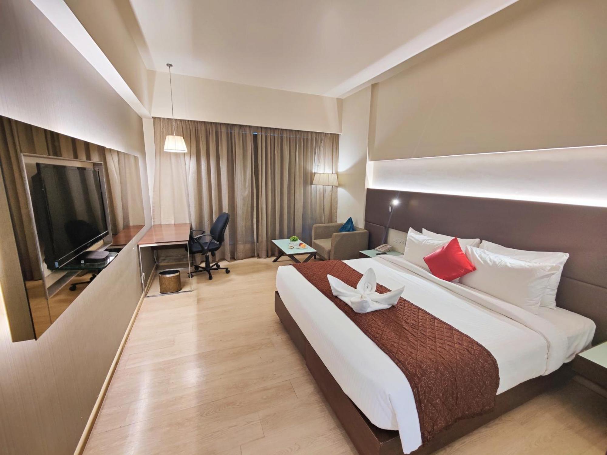 Regenta Central Grand Exotica Pimpri-Chinchwad Luaran gambar