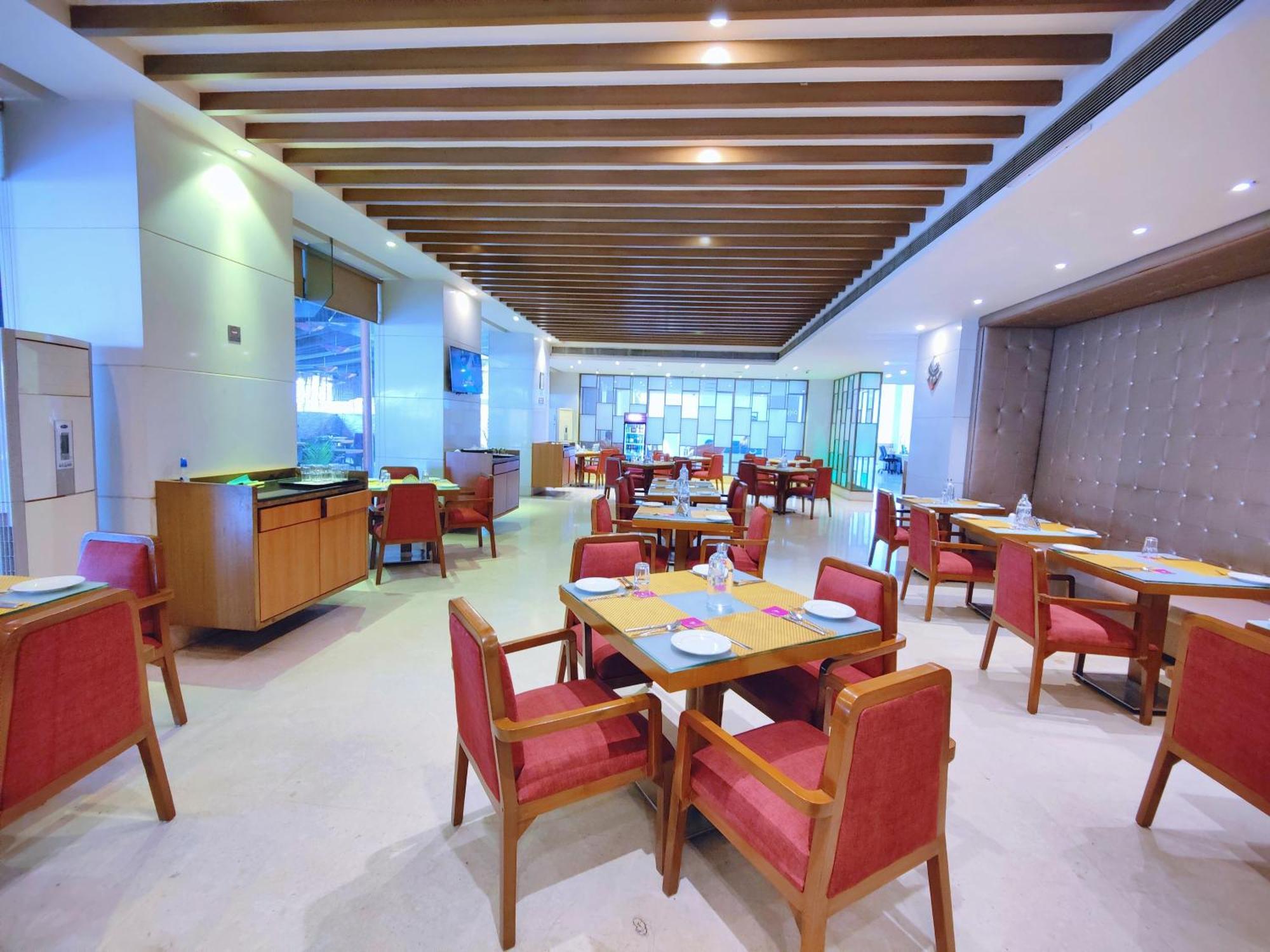 Regenta Central Grand Exotica Pimpri-Chinchwad Luaran gambar