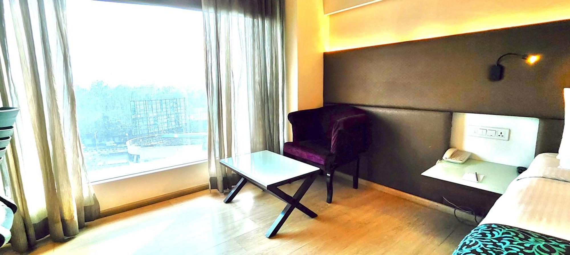 Regenta Central Grand Exotica Pimpri-Chinchwad Luaran gambar